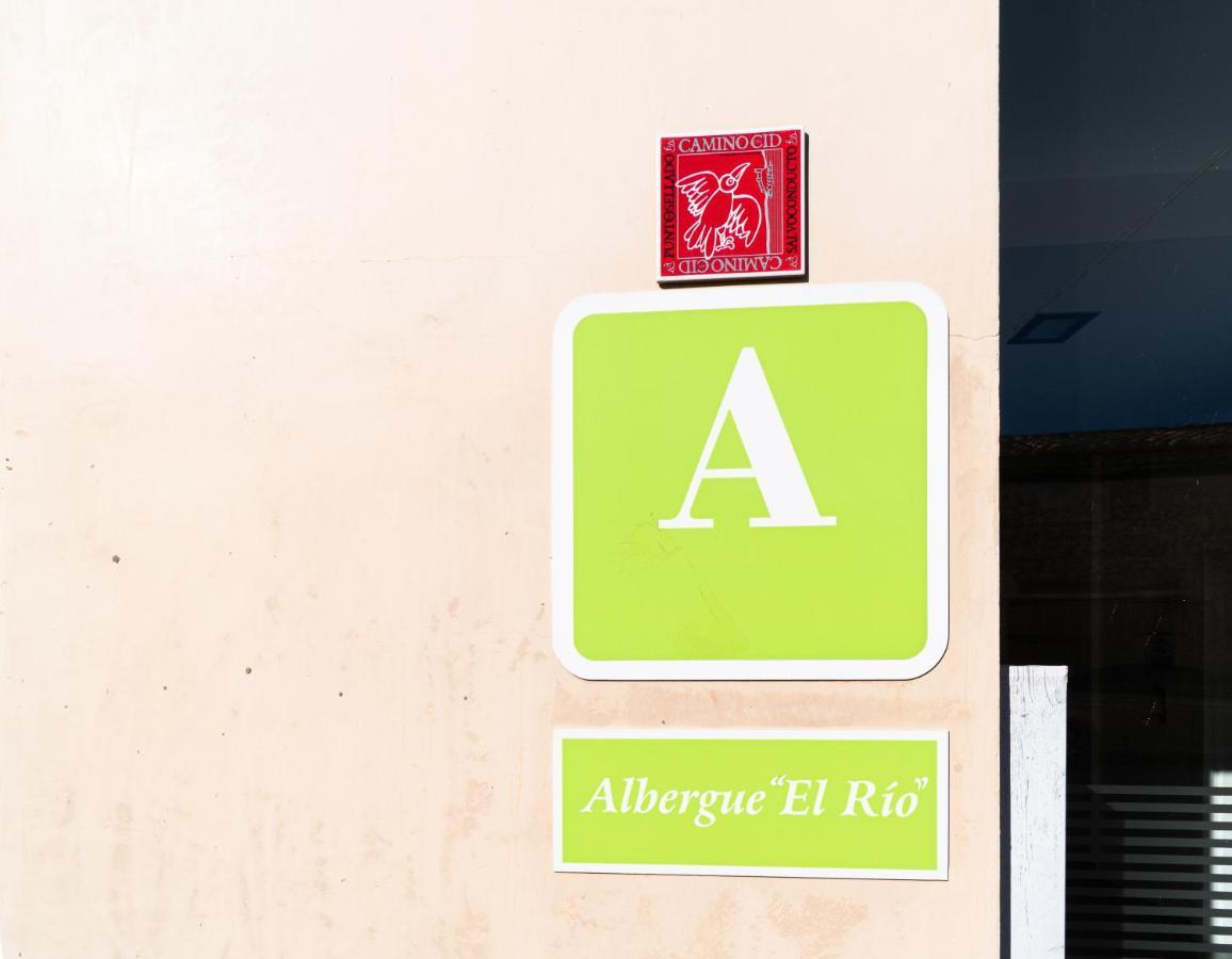Albergue "El Rio" Cella Exterior foto